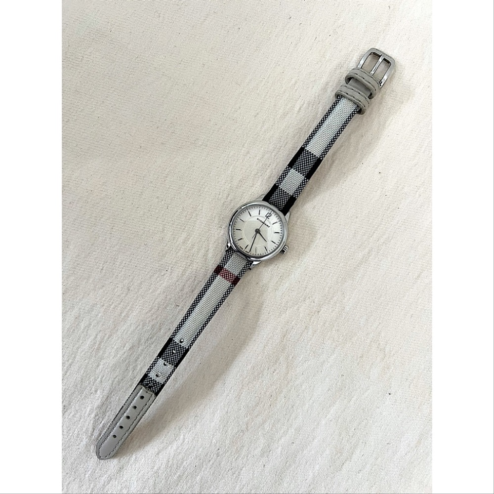 Burberry Watch - Picture 7 of 13
